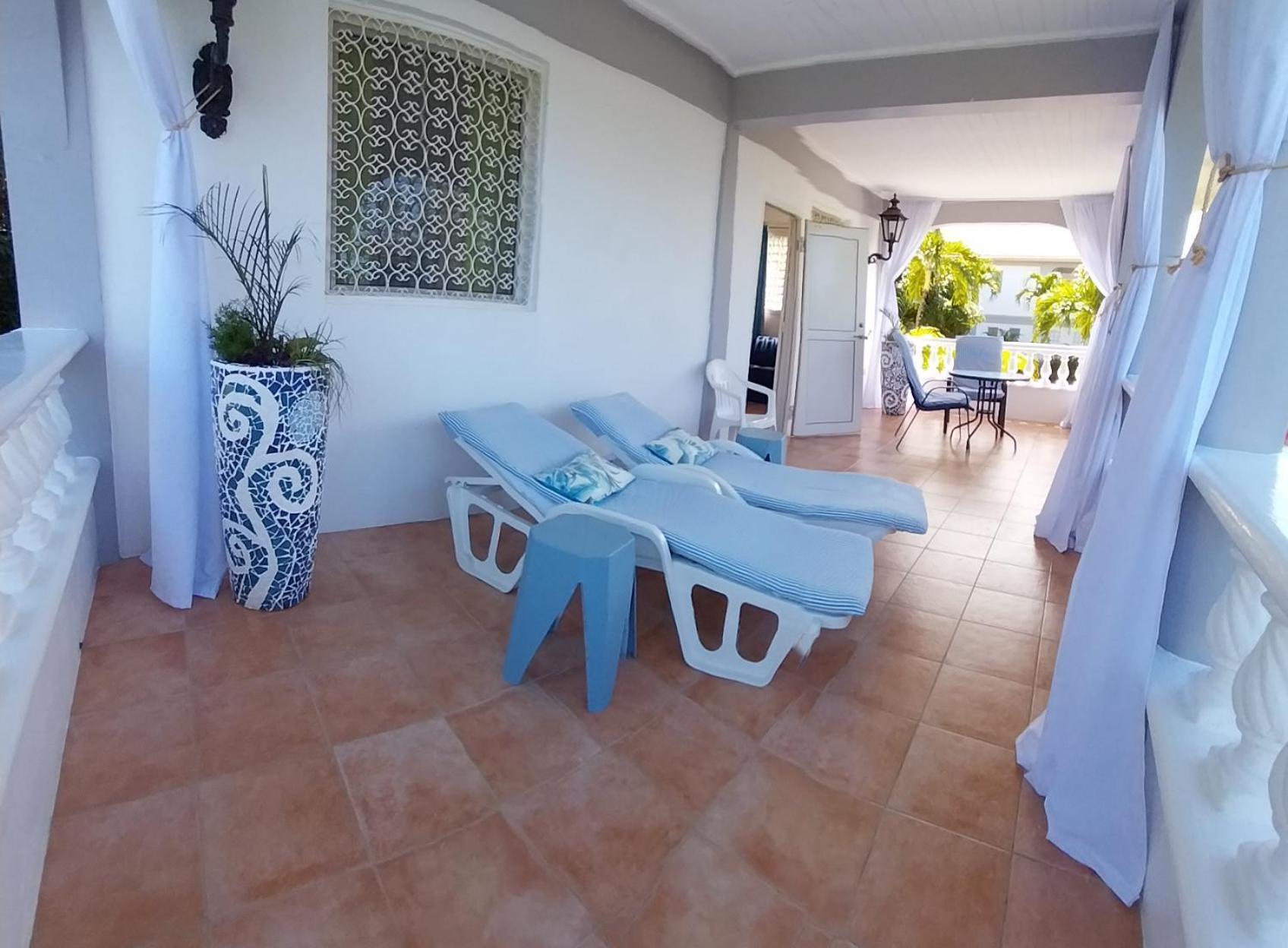 Caribbean Sea View Holiday Apartments Méro المظهر الخارجي الصورة