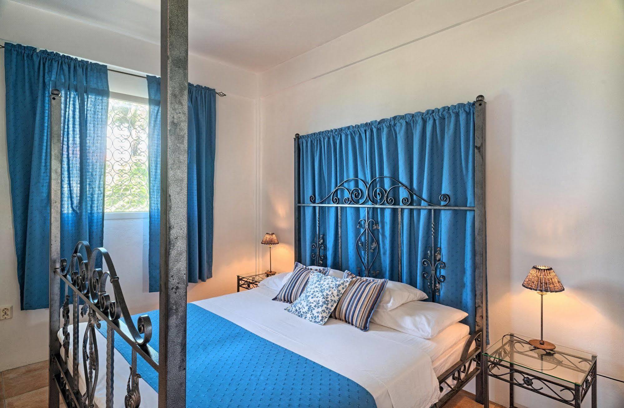 Caribbean Sea View Holiday Apartments Méro المظهر الخارجي الصورة